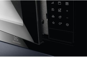 Встраиваемая микроволновая печь Электролюкс LMS4253TMX фото 4 в Санкт-Петербурге Встраиваемая микроволновая печь Electrolux LMS4253TMX фото 4 в Санкт-Петербурге