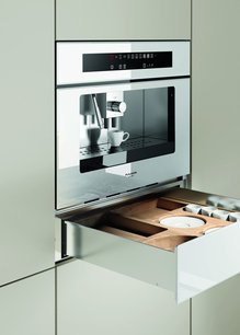 Встраиваемая кофемашина Fulgor Milano LCM 4509 TC WH фото 2 в Санкт-Петербурге