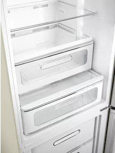 Холодильник Смег FAB32RCR5 фото 3 в Санкт-Петербурге Холодильник Smeg FAB32RCR5 фото 3 в Санкт-Петербурге