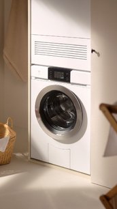 Стиральная машина Фауцуг AdoraWash V4000 AW4T-11042 R фото 3 в Санкт-Петербурге Стиральная машина V-ZUG AdoraWash V4000 AW4T-11042 R фото 3 в Санкт-Петербурге