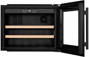 Встраиваемый винный шкаф Kuppersberg RBW 45 фото 3 в Санкт-Петербурге