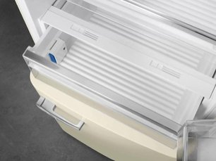 Холодильник Смег FAB38RCR фото 2 в Санкт-Петербурге Холодильник Smeg FAB38RCR фото 2 в Санкт-Петербурге