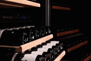 Винный шкаф Dunavox DX-94.270DBK фото 4 в Санкт-Петербурге