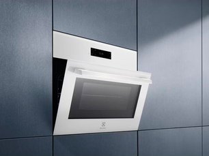 Встраиваемая микроволновая печь Электролюкс EVM 8E08V фото 2 в Санкт-Петербурге Встраиваемая микроволновая печь Electrolux EVM 8E08V фото 2 в Санкт-Петербурге