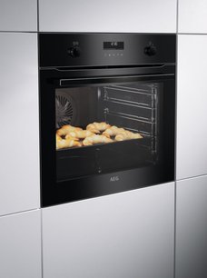Духовой шкаф АЕГ BCE558370B фото 4 в Санкт-Петербурге Духовой шкаф AEG BCE558370B фото 4 в Санкт-Петербурге