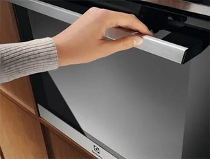 Духовой шкаф Electrolux LOE8F38X фото 4 в Санкт-Петербурге