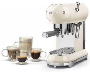 Кофемашина Smeg ECF01CREU фото 2 в Санкт-Петербурге