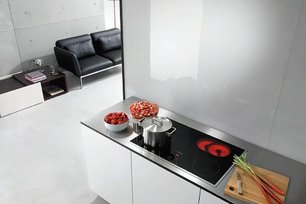 Независимая варочная панель Miele KM 5617 фото 4 в Санкт-Петербурге