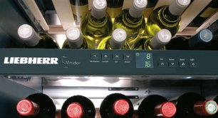 Винный шкаф Либхер WTes 4677 Vinidor фото 4 в Санкт-Петербурге Винный шкаф Liebherr WTes 4677 Vinidor фото 4 в Санкт-Петербурге