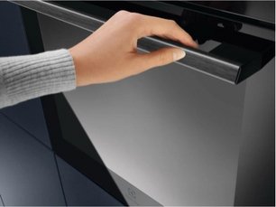 Духовой шкаф Электролюкс EOF3H40BK фото 4 в Санкт-Петербурге Духовой шкаф Electrolux EOF3H40BK фото 4 в Санкт-Петербурге