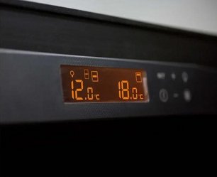 Трехтемпературный винный шкаф EuroCave E-PURE-L P-300068-L фото 3 в Санкт-Петербурге