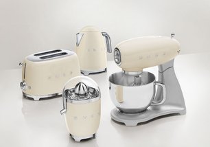 Соковыжималка Smeg CJF01CREU фото 4