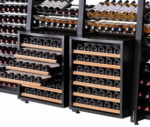 Встроенный шкаф с выдвижными поддонами ЕвроКав OMS1 фото 2 в Санкт-Петербурге Встроенный шкаф с выдвижными поддонами EuroCave OMS1 фото 2 в Санкт-Петербурге