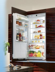 Холодильник Либхер IKB 2460 PremiumPlus BioFresh фото 3 в Санкт-Петербурге Холодильник Liebherr IKB 2460 PremiumPlus BioFresh фото 3 в Санкт-Петербурге