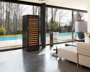 Монотемпературный винный шкаф EuroCave V-PURE-L P-300042-L фото 3 в Санкт-Петербурге