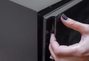 Винный шкаф Cold Vine C23-KBT2 фото 4 в Санкт-Петербурге