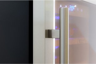 Винный шкаф Cold Vine C24-KBF2 фото 2 в Санкт-Петербурге