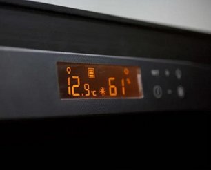 Монотемпературный винный шкаф EuroCave V-REVEL-L R-400012-L2W фото 2 в Санкт-Петербурге