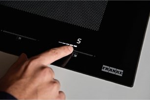 Варочная панель со встроенной вытяжкой Franke FMY 8391 HI фото 4 в Санкт-Петербурге