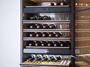 Винный шкаф Миле KWT 6833 SG фото 4 в Санкт-Петербурге Винный шкаф Miele KWT 6833 SG фото 4 в Санкт-Петербурге