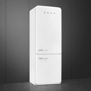 Холодильник Смег FAB38RWH5 фото 3 в Санкт-Петербурге Холодильник Smeg FAB38RWH5 фото 3 в Санкт-Петербурге