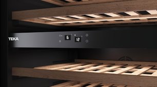 Встраиваемый винный шкаф Teka RVU 20046 GBK фото 4 в Санкт-Петербурге