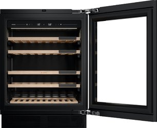 Встраиваемый винный шкаф Аско WCN15842G фото 2 в Санкт-Петербурге Встраиваемый винный шкаф Asko WCN15842G фото 2 в Санкт-Петербурге