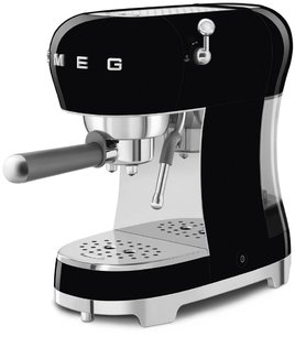 Кофемашина Smeg ECF02BLEU фото 3 в Санкт-Петербурге