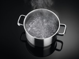 Варочная панель Electrolux EHH93320NK фото 4 в Санкт-Петербурге