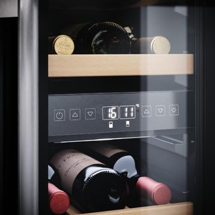 Винный шкаф Dometic C18B Classic фото 4 в Санкт-Петербурге