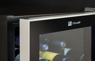Винный шкаф Климадифф CS105B1 фото 2 в Санкт-Петербурге Винный шкаф Climadiff CS105B1 фото 2 в Санкт-Петербурге