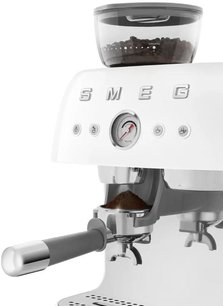 Эспрессо-кофемашина Smeg EGF03WHEU фото 3 в Санкт-Петербурге
