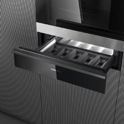 Выдвижной винный шкаф Dometic DrawBar 5B фото 2 в Санкт-Петербурге