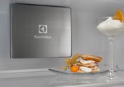 Встраиваемый холодильник Electrolux ENP7TD75S фото 4 в Санкт-Петербурге