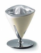Соковыжималка Бугатти Juicer Vita Cream фото 2 в Санкт-Петербурге Соковыжималка Bugatti Juicer Vita Cream фото 2 в Санкт-Петербурге