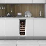 Винный шкаф Dunavox DAUF-19.58SS фото 3 в Санкт-Петербурге