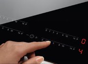 Варочная панель Electrolux EIV6340X фото 3 в Санкт-Петербурге