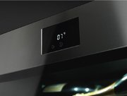 Холодильный шкаф для вина Smeg CVI318X фото 3 в Санкт-Петербурге