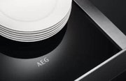 Встраиваемый ящик для подогрева посуды AEG KDK911424T фото 2 в Санкт-Петербурге