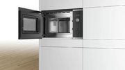 Встраиваемая микроволновая печь Bosch BFL524MS0 фото 3 в Санкт-Петербурге