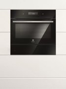 Духовой шкаф Electrolux EVY7800ZOZ фото 2 в Санкт-Петербурге