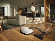 Пылесос Miele SGDA3 Complete C3 125 Edition белый лотос фото 4 в Санкт-Петербурге