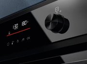 Духовой шкаф Electrolux EOC6P77H фото 3 в Санкт-Петербурге