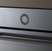 Духовой шкаф V-ZUG Combair V6000 45P C6T-21059 черное стекло фото 2 в Санкт-Петербурге