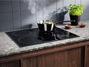 Варочная панель Electrolux CIR60430CB фото 3 в Санкт-Петербурге