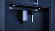 Встраиваемая кофемашина Kuppersbusch CKV 6800.0 S5 Black Velvet фото 3 в Санкт-Петербурге