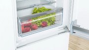 Встраиваемый двухкамерный холодильник Bosch KIS87ADD0 фото 2 в Санкт-Петербурге