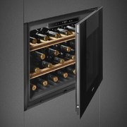 Встраиваемый винный шкаф Smeg CVI121B3 фото 3 в Санкт-Петербурге