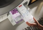 Жидкое моющее средство Миле UltraPhase 1 и 2 FloralBoost фото 3 в Санкт-Петербурге Жидкое моющее средство Miele UltraPhase 1 и 2 FloralBoost фото 3 в Санкт-Петербурге