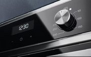 Духовой шкаф Electrolux EOC5E70X фото 3 в Санкт-Петербурге
